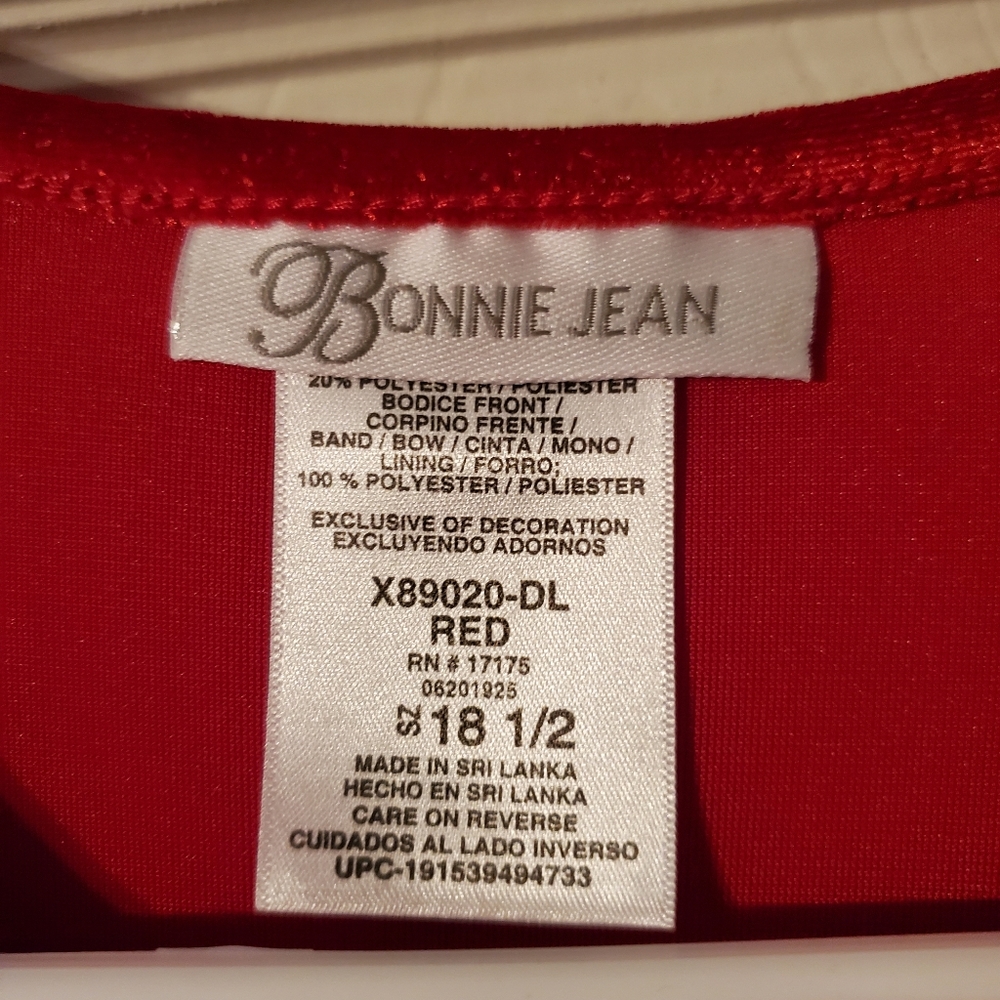 Clothes - Picture 9 of 9